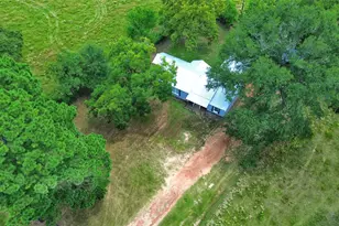 2501 E Houston Ave, Crockett, TX 75835 - Photo 35