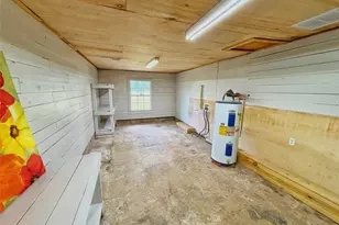 2501 E Houston Ave, Crockett, TX 75835 - Photo 21