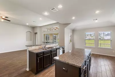 10158 N Whimbrel Circle, Conroe, TX 77385 - Photo 17