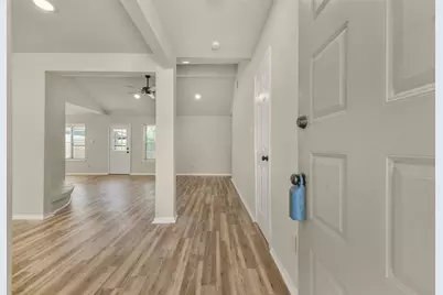 14854 Shottery Drive, Houston, TX 77015 - Photo 3