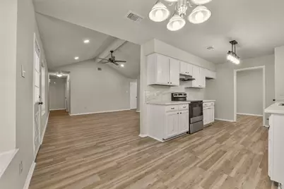 14854 Shottery Drive, Houston, TX 77015 - Photo 13