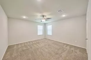 901 Chickasaw Dr, Conroe, TX 77316 - Photo 17