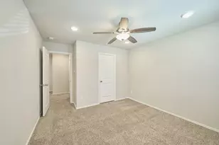 901 Chickasaw Dr, Conroe, TX 77316 - Photo 15