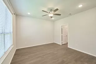 901 Chickasaw Dr, Conroe, TX 77316 - Photo 21