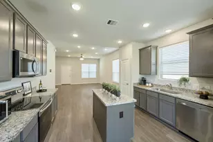 901 Chickasaw Dr, Conroe, TX 77316 - Photo 5