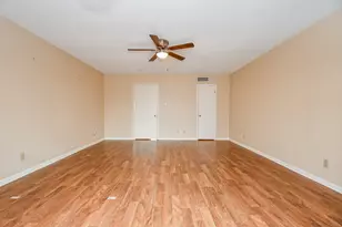 3616 Garrott St, Houston, TX 77006 - Photo 39
