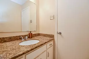 3616 Garrott St, Houston, TX 77006 - Photo 31