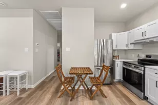 1026 Theresa St, Houston, TX 77051 - Photo 9