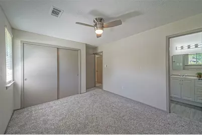 407 Stratmore Drive, Friendswood, TX 77546 - Photo 11