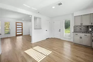 9443 Radio Rd, Houston, TX 77075 - Photo 15