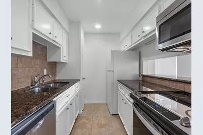 6402 Del Monte Drive #46, Houston, TX 77057 - Photo 7