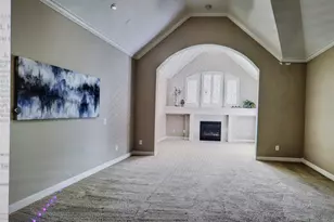 15811 Tremout Hollow Ln, Houston, TX 77044 - Photo 5