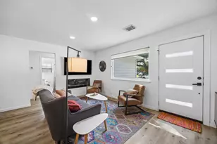 3555 Ruth St, Houston, TX 77004 - Photo 9