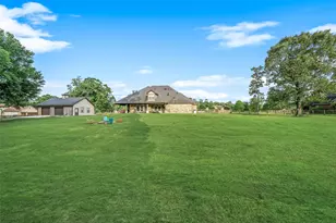 15442 Crown Oaks Dr, Montgomery, TX 77316 - Photo 33