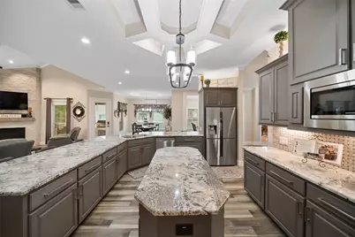 15442 Crown Oaks Drive, Montgomery, TX 77316 - Photo 3