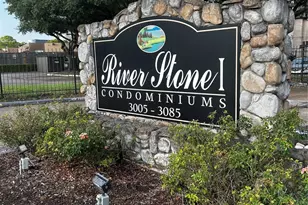 3025 Walnut Bend Ln, Houston, TX 77042 - Photo 1