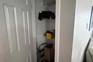 3025 Walnut Bend Ln, Houston, TX 77042 - Photo 17