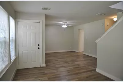 20734 Settlers Lake Circle N, Katy, TX 77449 - Photo 11