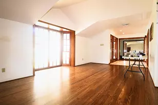 7715 Highmeadow Dr, Houston, TX 77063 - Photo 7