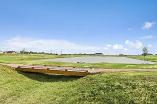 221 Dunovant Dr, Sealy, TX 77474 - Photo 41