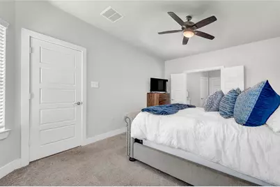 9702 Migrant Hawker Court, Conroe, TX 77385 - Photo 17