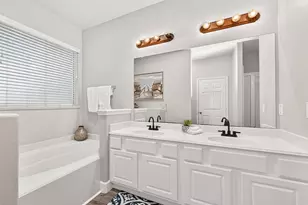 7415 Riven Oaks Ct, Cypress, TX 77433 - Photo 27