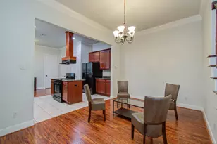 10205 Brooktree Dr, Houston, TX 77043 - Photo 7
