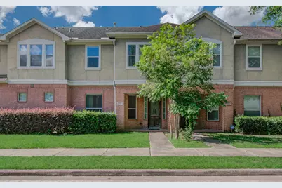 10205 Brooktree Drive, Houston, TX 77043 - Photo 1