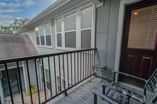 10205 Brooktree Dr, Houston, TX 77043 - Photo 23