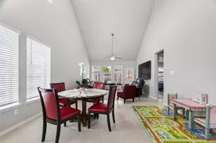 2739 Mdw Vw Ln, Conroe, TX 77385 - Photo 9