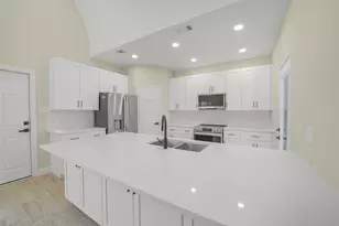 2126 Windmill Dr, Richmond, TX 77406 - Photo 9