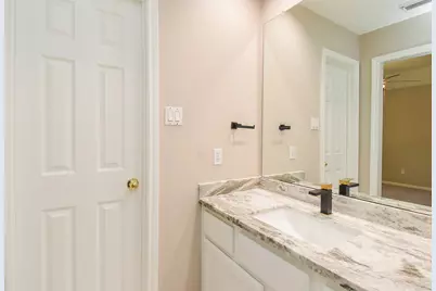6415 Brobeck Court, Sugar Land, TX 77479 - Photo 27