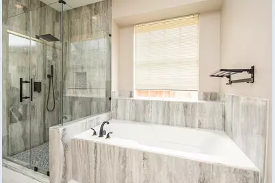 6415 Brobeck Court, Sugar Land, TX 77479 - Photo 15