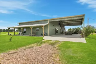 1604 Co Rd 370, El Campo, TX 77437 - Photo 27