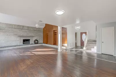 2107 Shadowbriar Drive, Houston, TX 77077 - Photo 5