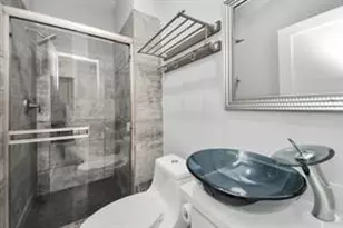 1708 Winter St, Houston, TX 77007 - Photo 13