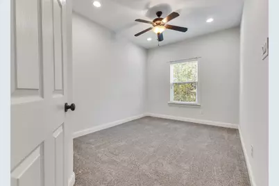 3911 Kennon Street #A, Houston, TX 77009 - Photo 13