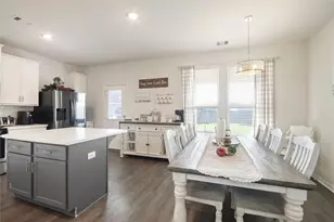 101 Aline Dr, Dayton, TX 77535 - Photo 15