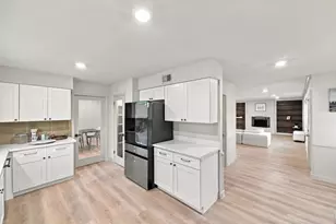 5030 Bayou Vista Dr, Houston, TX 77091 - Photo 21