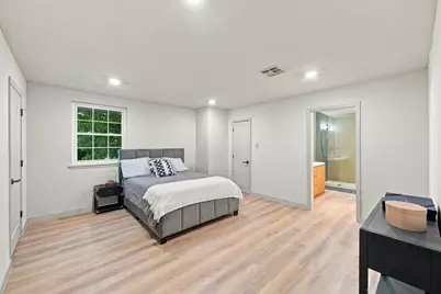 5030 Bayou Vista Drive, Houston, TX 77091 - Photo 25