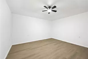 12306 Barbizon Dr, Houston, TX 77089 - Photo 15