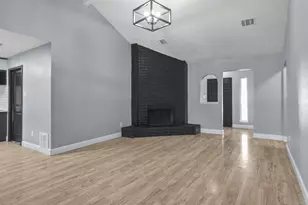 16223 Brinkwood Dr, Houston, TX 77090 - Photo 5