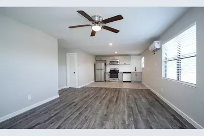 5201 Crawford Street #11, Houston, TX 77004 - Photo 1