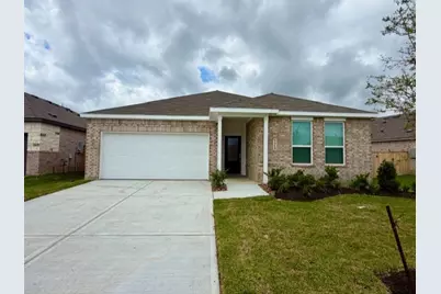 9215 Alaska Shores Drive, Baytown, TX 77521 - Photo 1