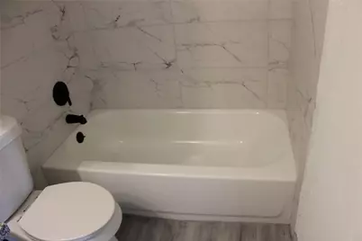 9211 Golden Meadow Drive, Houston, TX 77064 - Photo 15