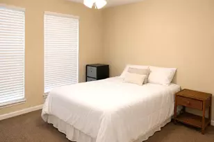 1725 Harvey Mitchell Pkwy S, College Station, TX 77840 - Photo 9