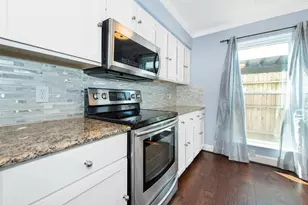 6111 Beverly Hill St, Houston, TX 77057 - Photo 25