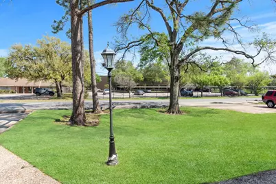 6111 Beverly Hill Street #19, Houston, TX 77057 - Photo 3