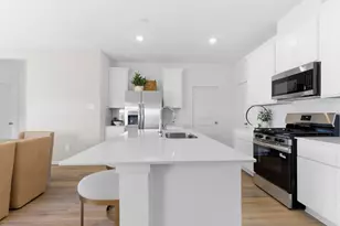 1522 Splashing Wave Dr, Iowa Colony, TX 77583 - Photo 7