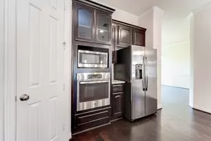 2710 Shadybrook Meadow Dr, Houston, TX 77080 - Photo 9